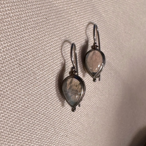 2 Pair of sterling silver earrings. Olive green stone pair 1. Moon stone pair 2 - Picture 3 of 5